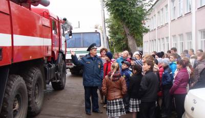 Урок на пожарной машине