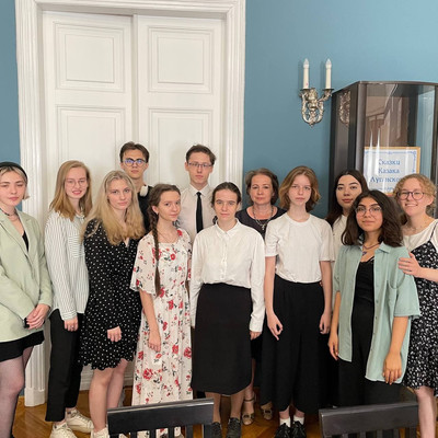 По страницам любимых книг