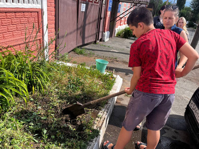 Варианты названий: Чудо рождения цветка: практические занятия в центре 